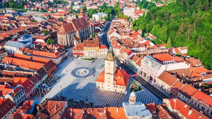 1-Day Guided Tour: Bucharest-Peles, Dracula Castle & Brasov - Brasov: A Walk Through Medieval Streets