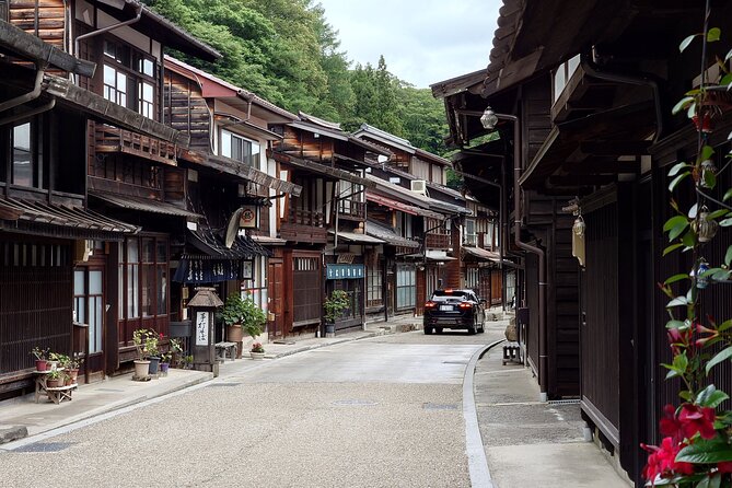 1 Day Tour From Nagano to Matsumoto Castle and Narai-Juku - Key points at a glance