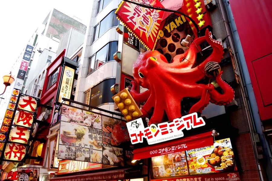 1-Day walking tour in Osaka:Castle, temples and Ukiyoe - Dotonbori, A Local Shrine, And Osaka’s Big Signs
