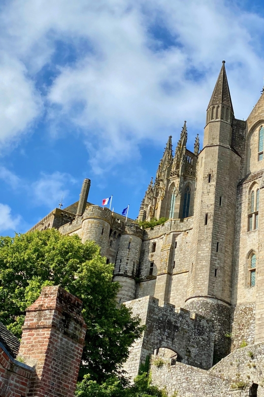 2-day Private D-Day Mont Saint-Michel 3 Castles by Mercedes - Your Normandy hotel is a useful break, not the main event