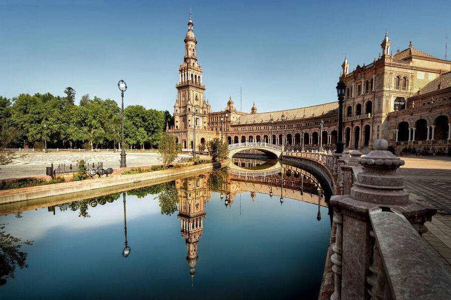 2-Hour Private Walking Tour in Alcazar of Seville - Is this private Alcázar tour worth booking?