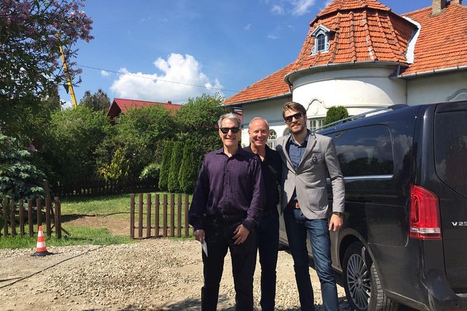 3 Castle:Peles ,Bran,Cantacuzino Tour from Brasov /Hotel pickup - Transport, group size, and the real pace