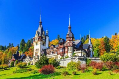 3 Castles Tour From Bucharest: Peles, “Wednesday” & Dracula