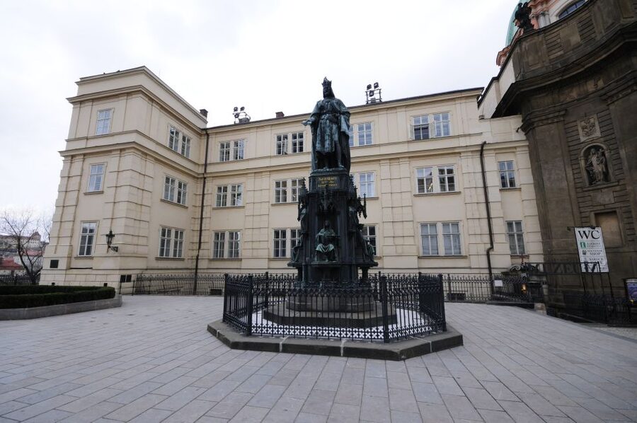 3-Hour Prague Castle & Interiors Tour - The Royal Palace and the risk of a changed schedule