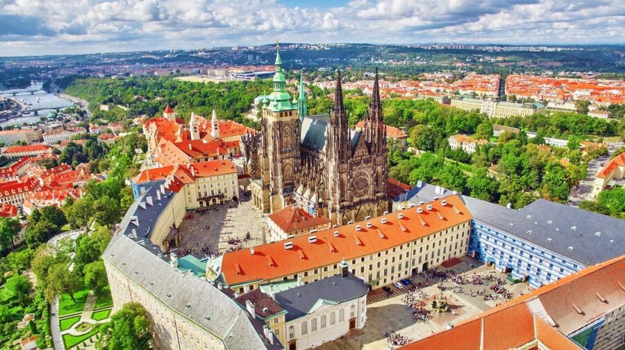 3-hour Private Prague Castle Walking Tour - What the Private Format Really Adds