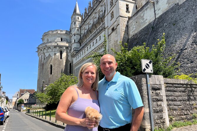 3 Loire Valley Castles and Wine Tasting Private Guided Tour - Chenonceau: the day’s most graceful castle