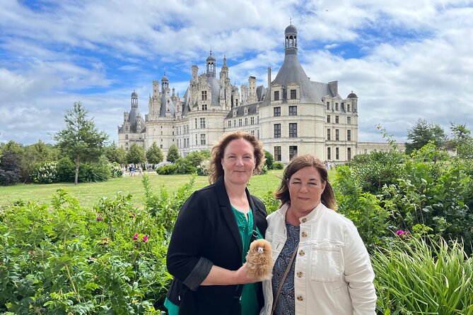 3 Loire Valley Castles and Wine Tasting Private Guided Tour - Guide quality can shape the whole day