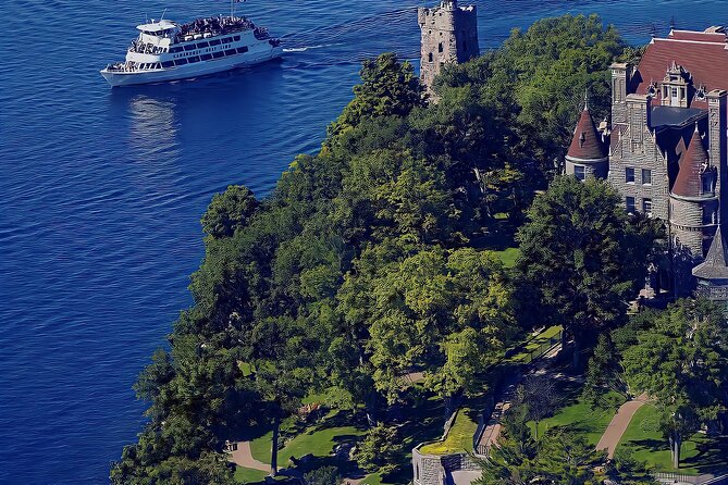 5-Hour 1000 Islands Boldt Castle Stopover Cruise from Gananoque - Two hours at Boldt Castle on Heart Island