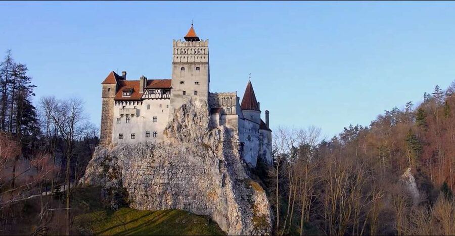 7h Dracula's Castle Private Tour from Bucharest - Fast Tour - Booking details worth remembering