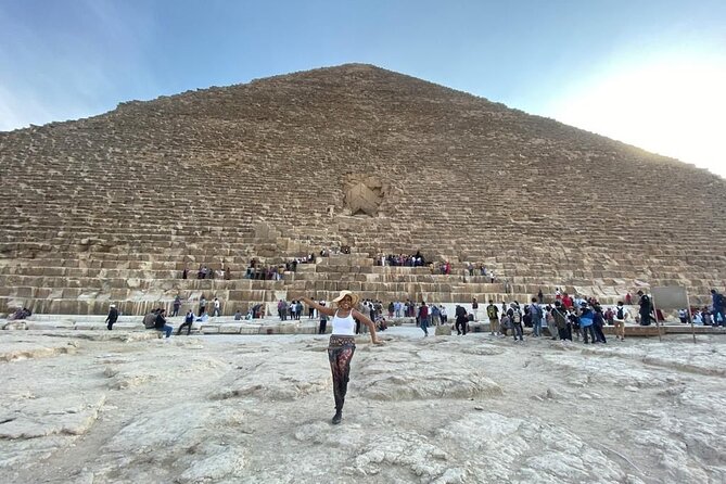 8 HRS Tour to Giza Pyramids, Egyptian Museum, Citadel & Felucca. - What the $160 price includes