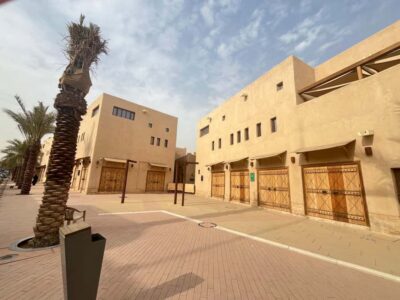 Al Masmak Fortress, Murabba Palace, and Souq Al Zal Tour
