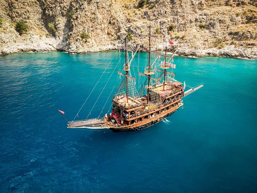 Alanya: All in 1 Mix Tour, Cave, Boat, Cable Car and Castle - Riding the cable car to Alanya Castle