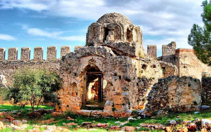 Alanya: Half Day Cable Car, Cave, Terraces&Sunset at Castle - Taking the cable car up toward Alanya Castle