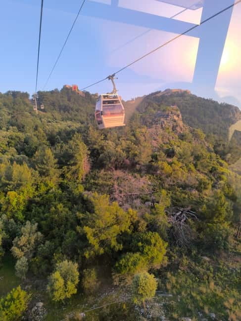 Alanya: Half Day City And Cable Car Tour To Castle And Cave - Guides, Languages, And The Human Side