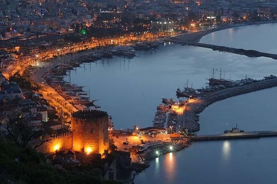 Alanya Night Tour: Castle, Cable Car & Cleopatra Beach - Reaching Alanya Castle by cable car or on foot