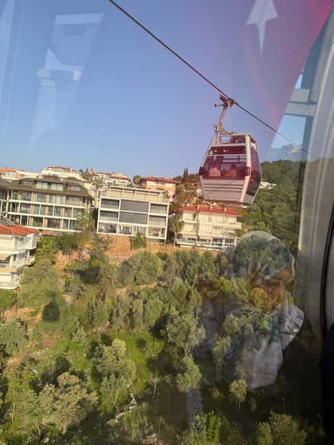 Alanya Sunset Tour: Cable Car, Castle & Kleopatra Beach - Inside Damlataş Cave