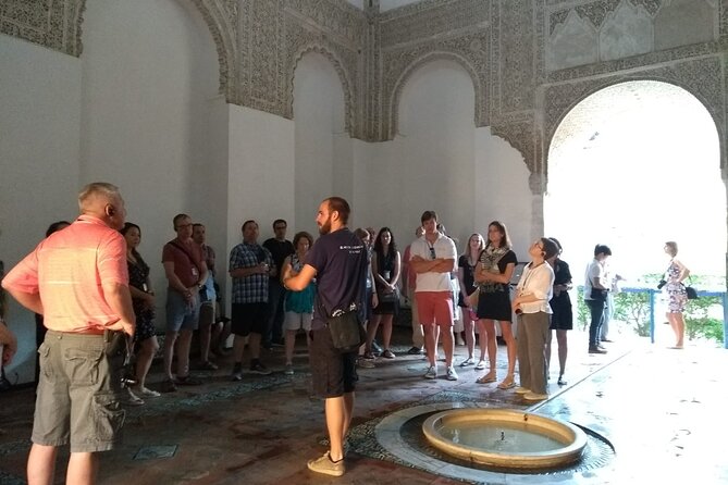 Alcazar of Seville with Cathedral & Giralda English Tour - Guide quality can make or break the visit