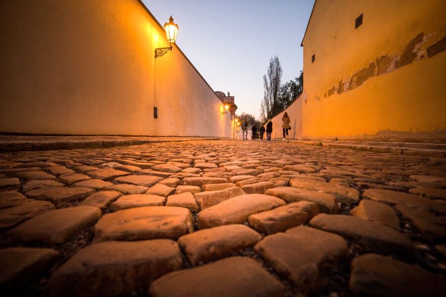 Alchemy and Mysteries of Prague Castle Walking Tour - What the $32 price delivers
