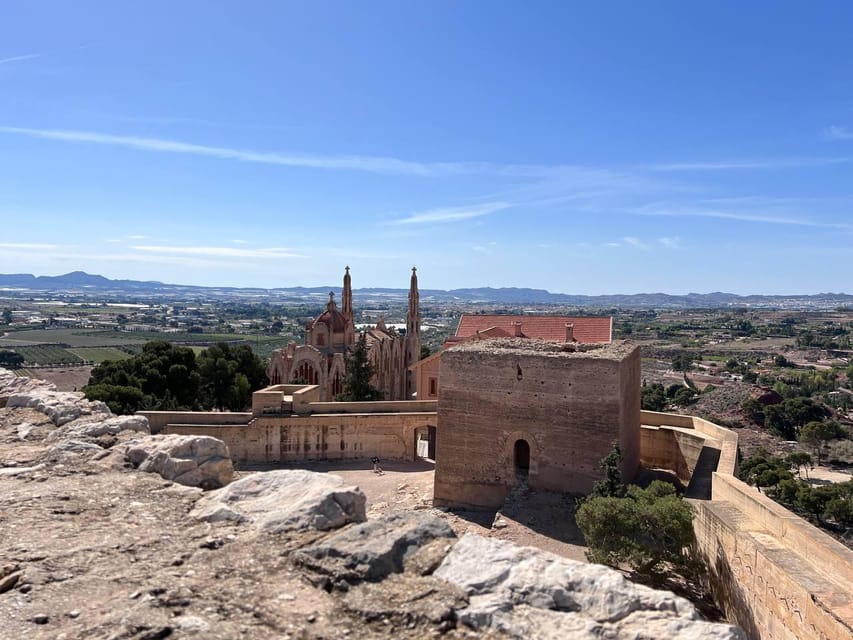 Alicante:Beatiful Castle of Mola+tasting of local wine - FAQ
