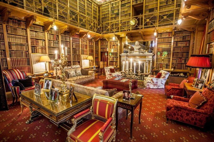 Alnwick: Alnwick Castle Ticket - Follow the Harry Potter trail