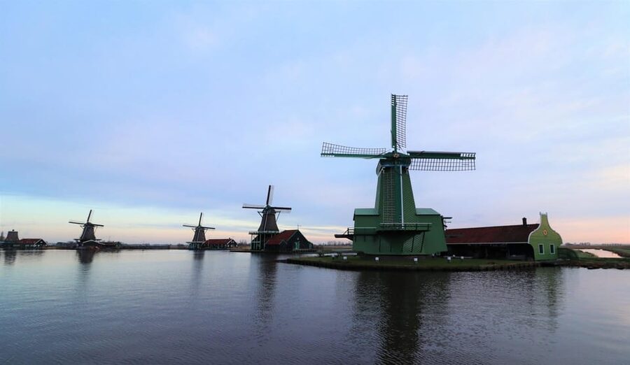 Amsterdam: Private green tour !!! Windmills, castle - Practical booking advice