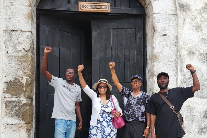 Assin Manso Slave River, Cape Coast & Elmina Castle History Tour - The Guide Makes a Big Difference