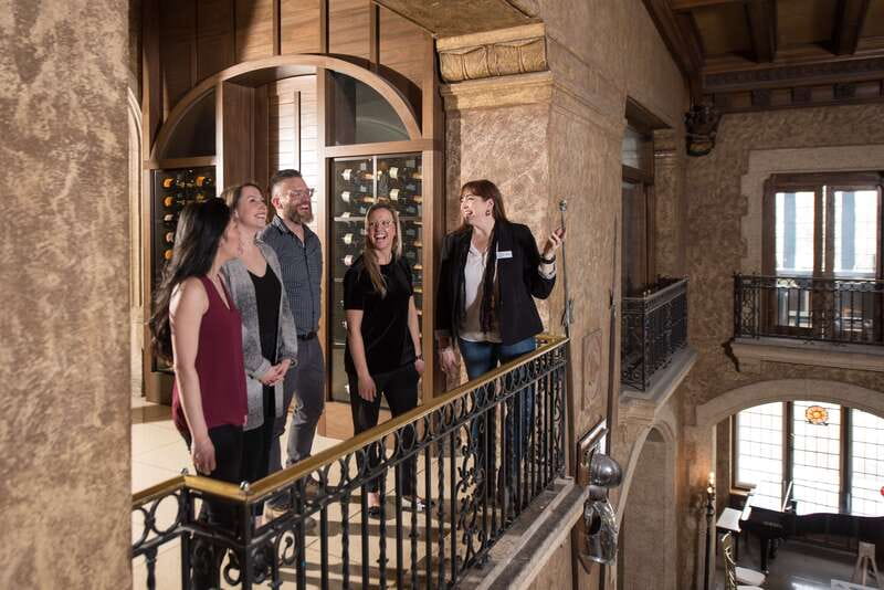 Banff: Castle Food Experience at Banff Springs Hotel - Who should book this Banff food tour?