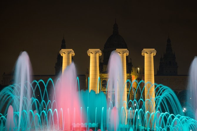Barcelona Best Views: Old Town, Cable Car and Montjuic Castle - Montjuïc Castle adds weight to the afternoon