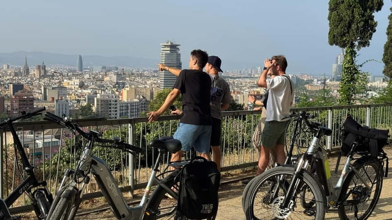 Barcelona: Montjuïc e-bike Adventure with Views and Castle - Letting the motor handle Montjuïc