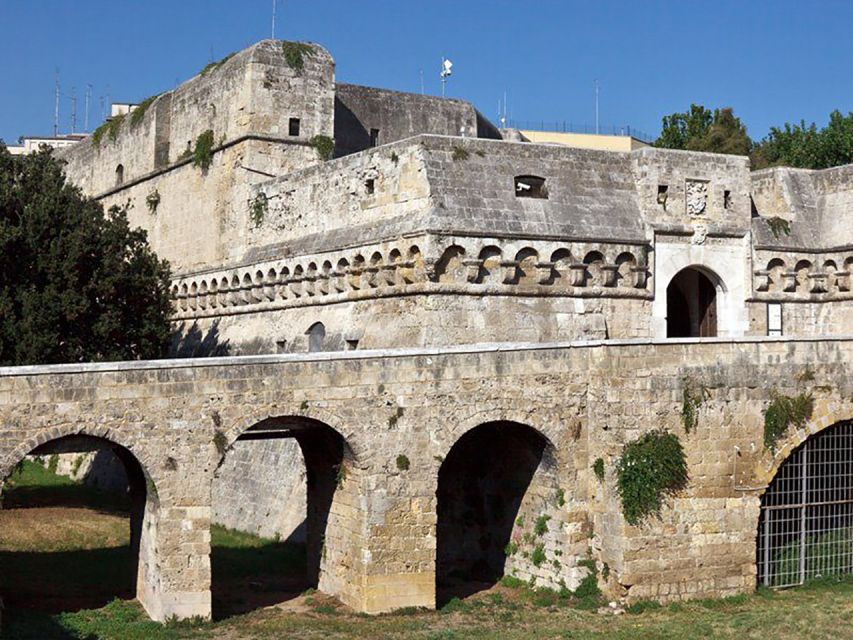 Bari: Norman-Swabian Castle Guided Tour - The Norman Room and its stone-winged cats
