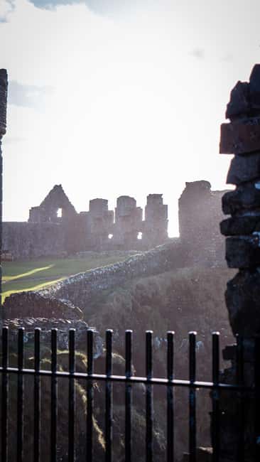 Belfast: Giant's Causeway & Irish Castles Tour -WIFI onboard - Carrick-a-Rede gives you the view, not the bridge crossing