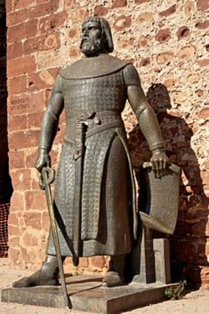 Benagil & Silves Castle Seightseing Tour from Albufeira - Silves Castle gives you the longest stop