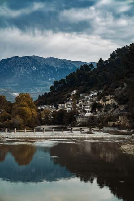 Berat, Albania: Castle and City Tour with Coffee Break - Spending time inside Berat Castle