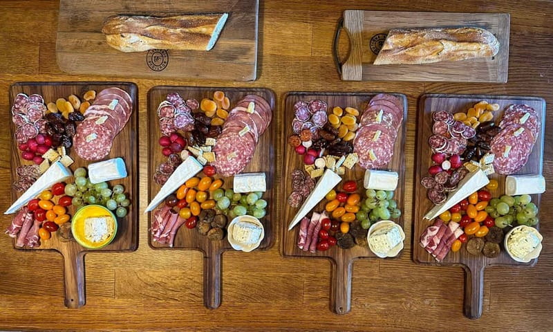 Bergerac: Lunch at Chateau Lestevenie - Five things to know before booking
