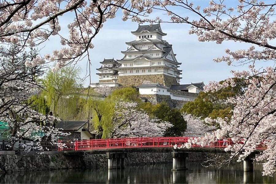 Best of Himeji Castle: 3hr Tour with Licensed Guide - Meeting at Himeji Station or Sakuramon Bridge