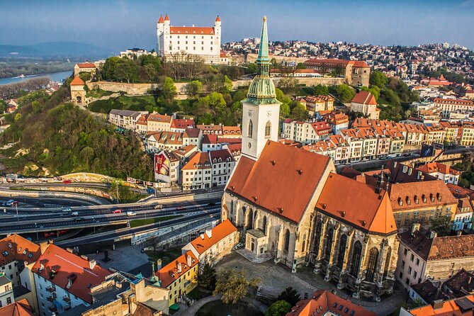 Big Castle Tour in Bratislava by Presporacik Sightseeing Vehicle - Reaching Bratislava Castle