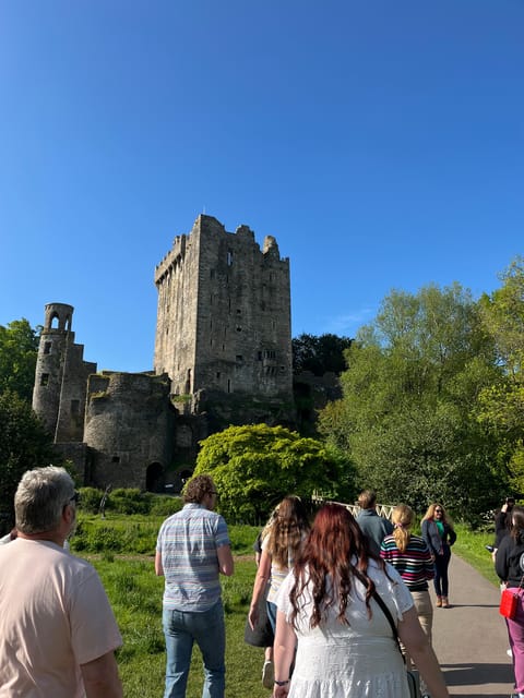Blarney Castle and Cork City:Private taxi tour . - Key points at a glance