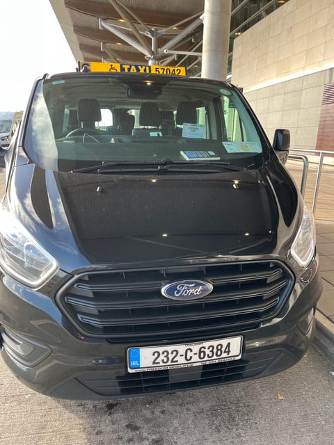 Blarney Castle and Cork City:Private taxi tour . - City Hall and Cork’s War of Independence story