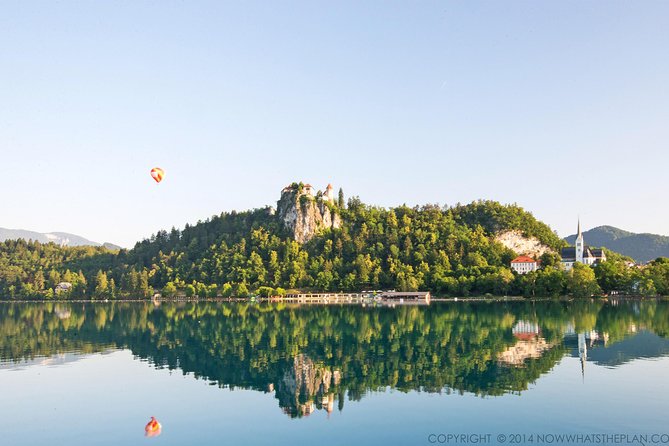 Bled Lake with Postojna Cave & Castle - small group - day trip from Ljubljana - The driving time and the small-group tradeoff
