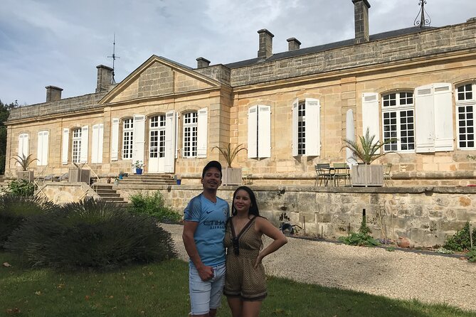 Blending workshop and tour of the chateau - Who will enjoy this most?