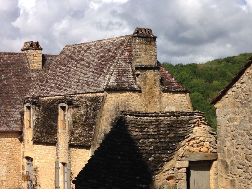 Bordeaux to Dordogne: Castles & Villages Private Tour - Château de Beynac, a fortress above the river