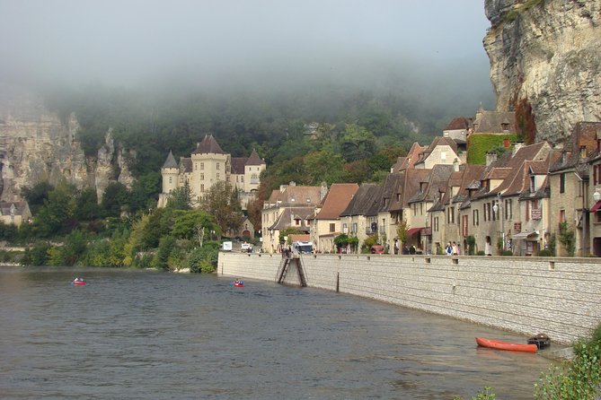 Bordeaux to Dordogne - Private Tour: Fortified Castles and Medieval Villages - Key points at a glance