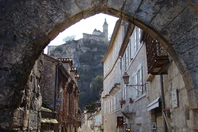 Bordeaux to Dordogne - Private Tour: Fortified Castles and Medieval Villages - Castelnaud, the castle centerpiece