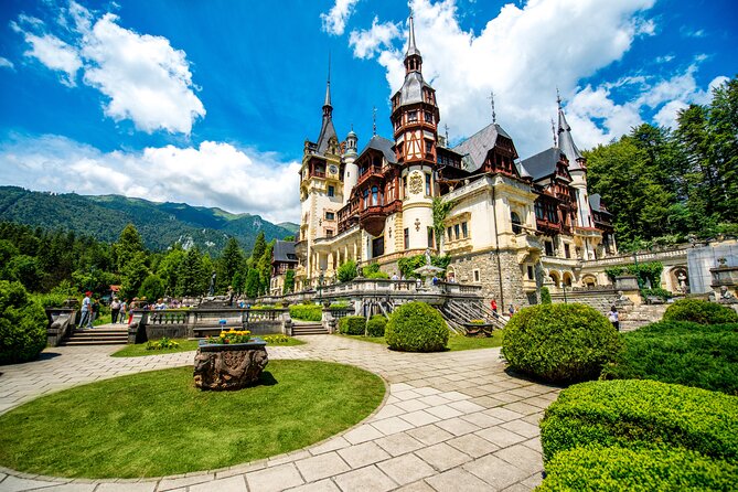 Bran Castle, Peles Castle and Brasov from Bucharest - Timing, crowds, and comfort: the honest trade-off