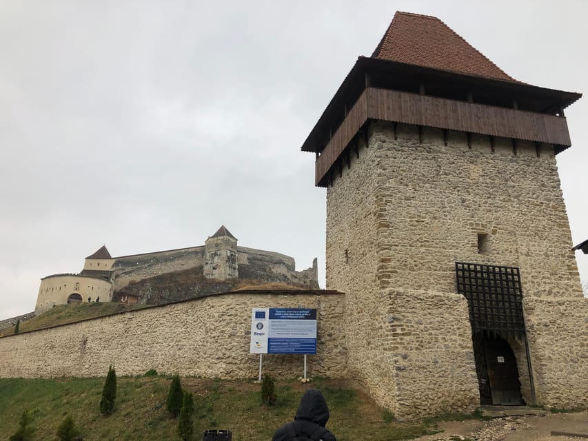 Brasov: Bran Castle, Bear Sanctuary, Rasnov (Peles Optional) - The optional Peles Castle question