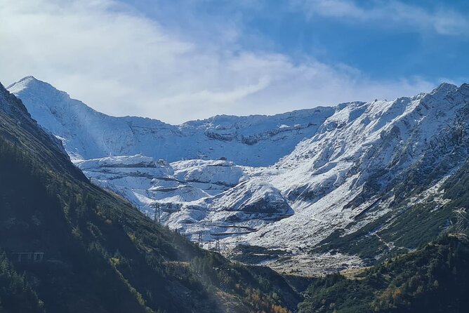 Brasov Private Tour: Transfagarasan road & Poienari Fortress - Vidraru Dam and the descent toward Wallachia