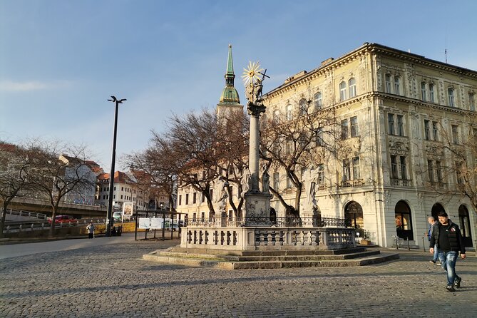 Bratislava City & Castle Walking Tour with Sebastian in English - Primates’ Palace and a European peace agreement