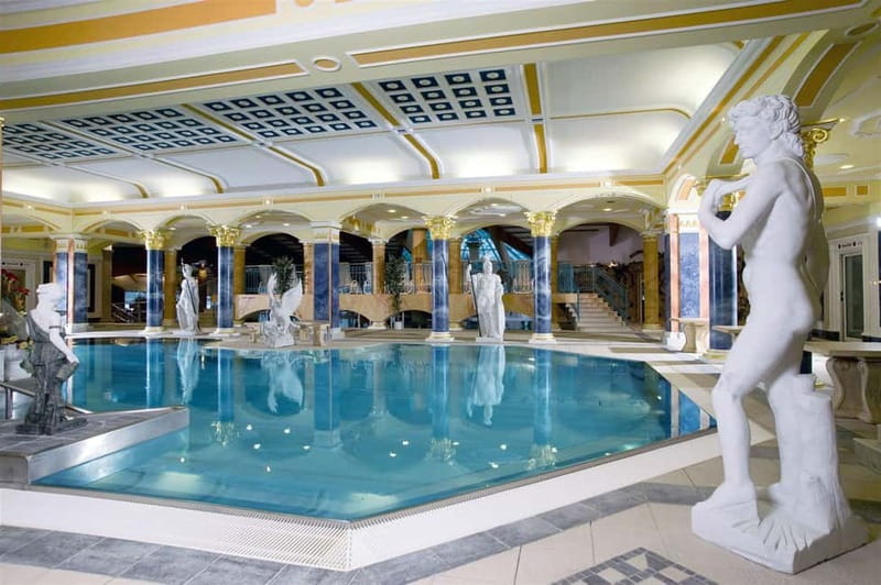 Bratislava (DayTrip): Bojnice Castle, Čičmany, Aphrodite Spa - The route description needs a careful check