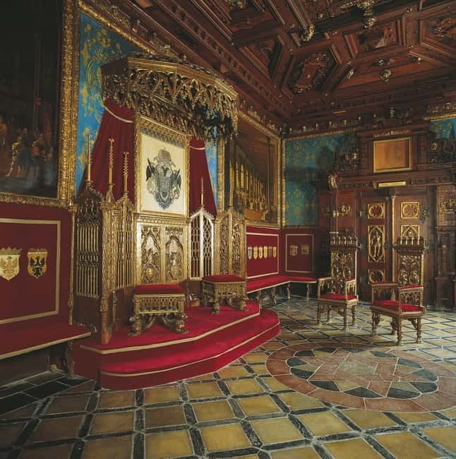 Bratislava: DayTrip: Castles around Vienna +underground lake - How the day works from Bratislava