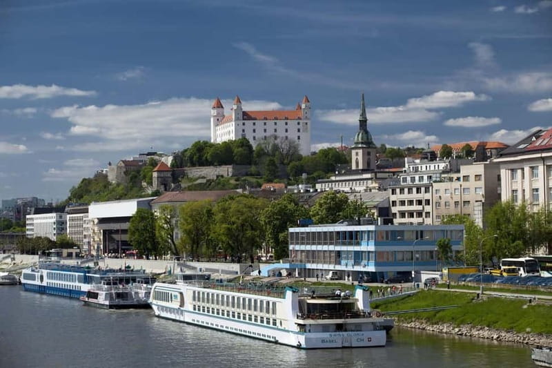 Bratislava: Guided Walking Tour with Castle Entry Ticket - Starting in Bratislava’s old town